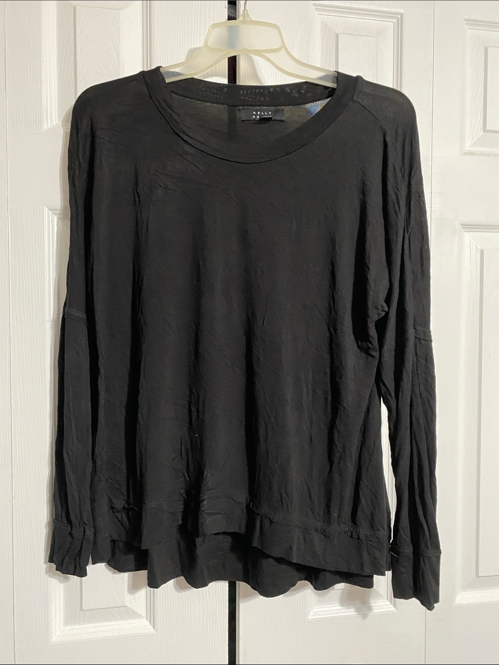 Kelly Renee black lightweight tee shirt top size LARGE